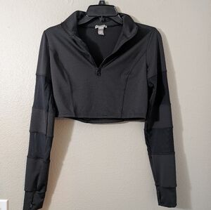 Forever 21 Women's Black Cropped Zip-Up Top